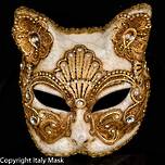 Venetian Masquerade Mask Gatto Macrame Gold